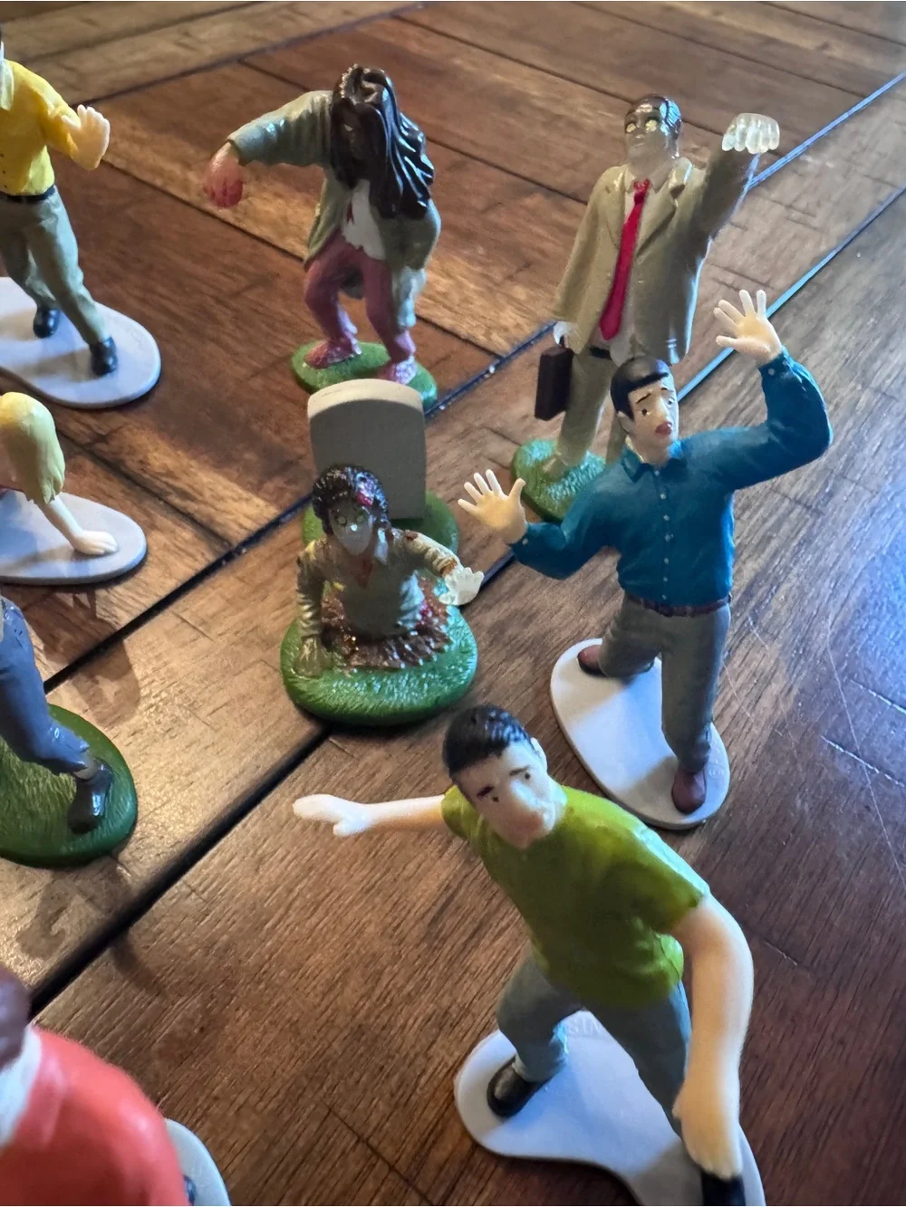Zombie Cake Toppers Figurines Horror Scary Cupcake Novelty Halloween Party